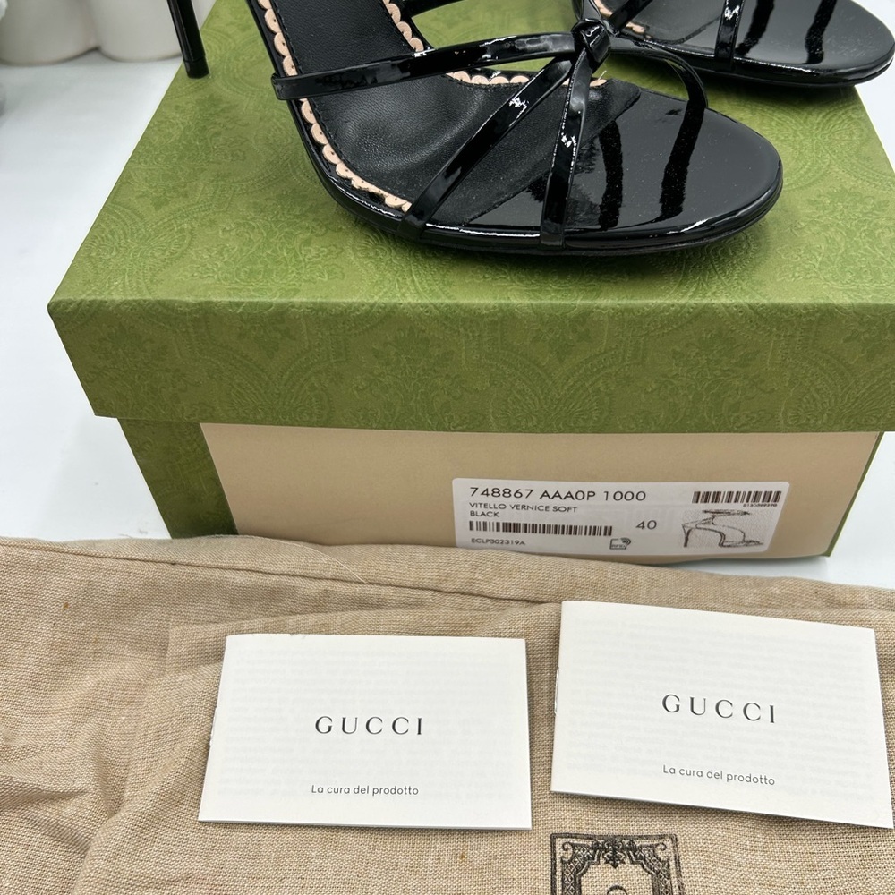 Women's Gucci, patent leather ankle strap, heeled sandals size 40 made in Italy - Picture 4 of 12